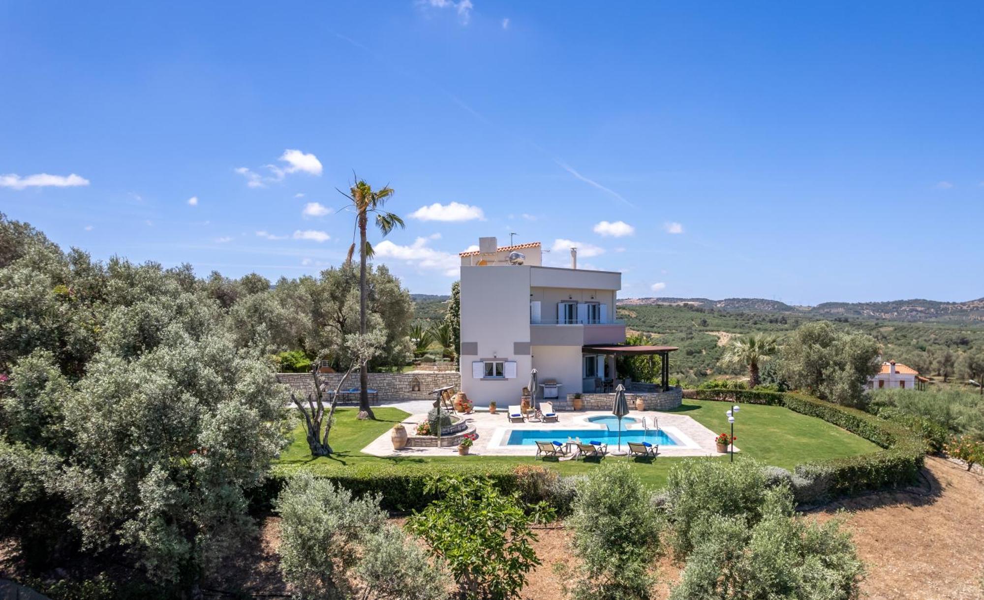 Villa Elisabeth Perama  Экстерьер фото